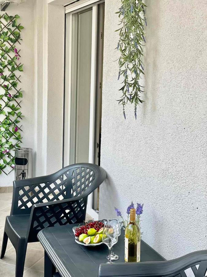Olive Square Apartment Budva Exterior photo